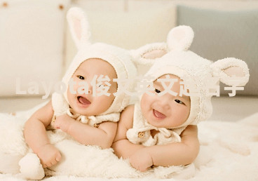 Layota俊文英文起名字